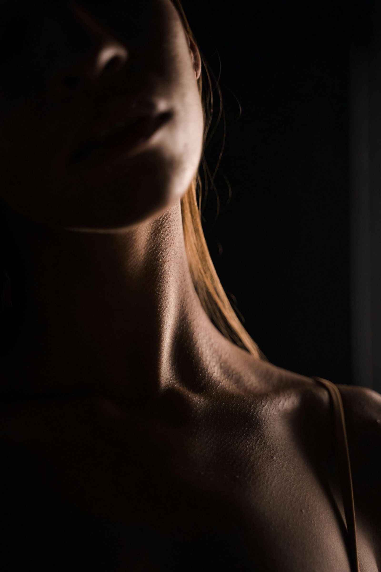How EscortSphere works - easy and secure platform connecting clients with escorts.